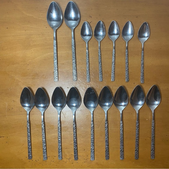 IIC International 1847 Love Precious Flowers Spoon Floral Vintage Lot Of 16